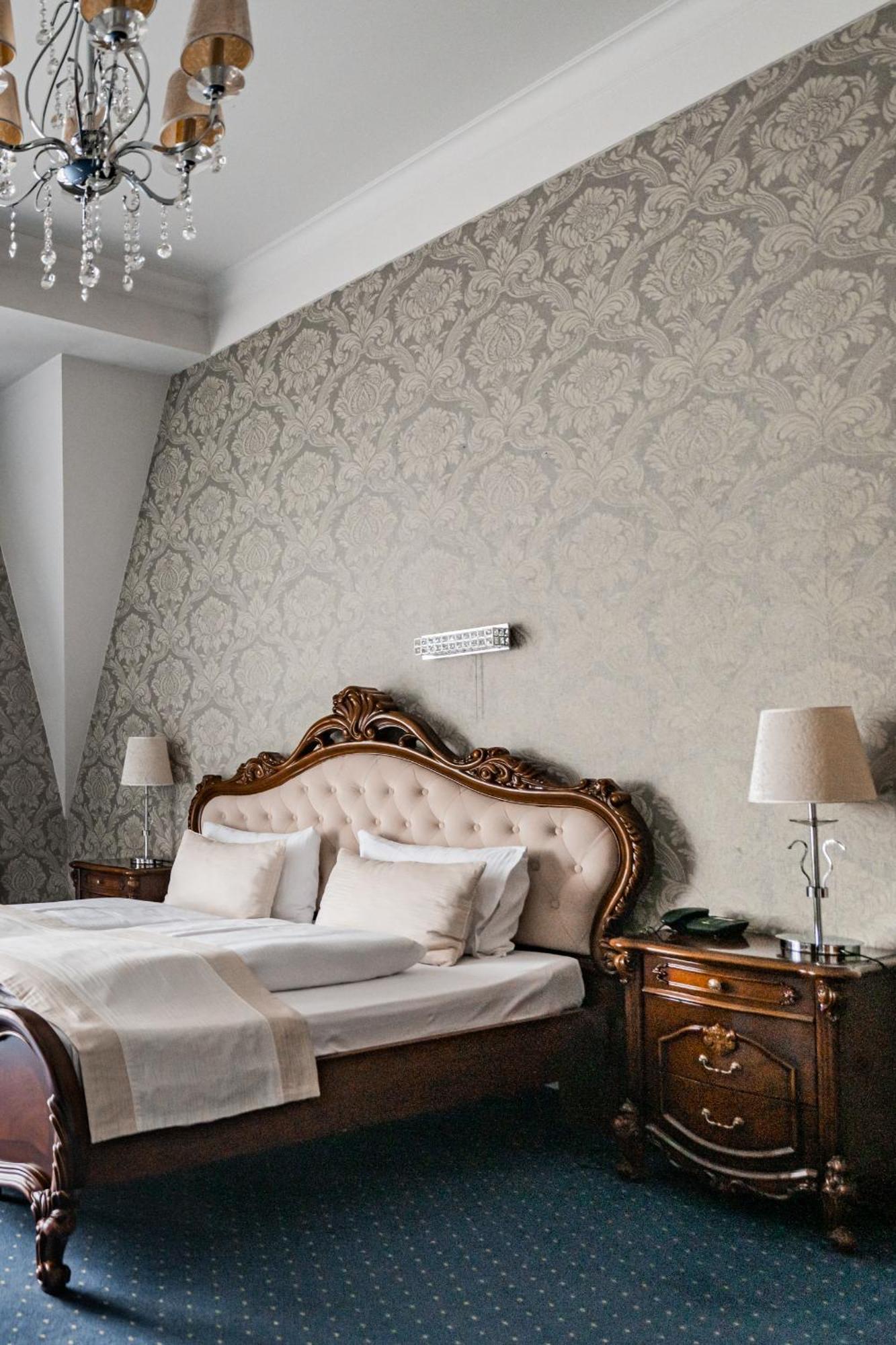 Dworek Komorno Room photo
